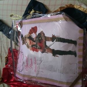 Women's pirate costume
